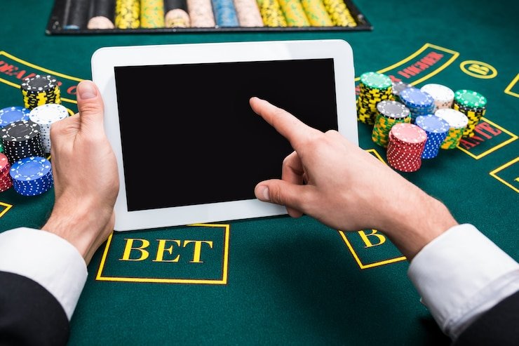 Dasbor rejekislot menampilkan sportsbook, live casino, dan slot games